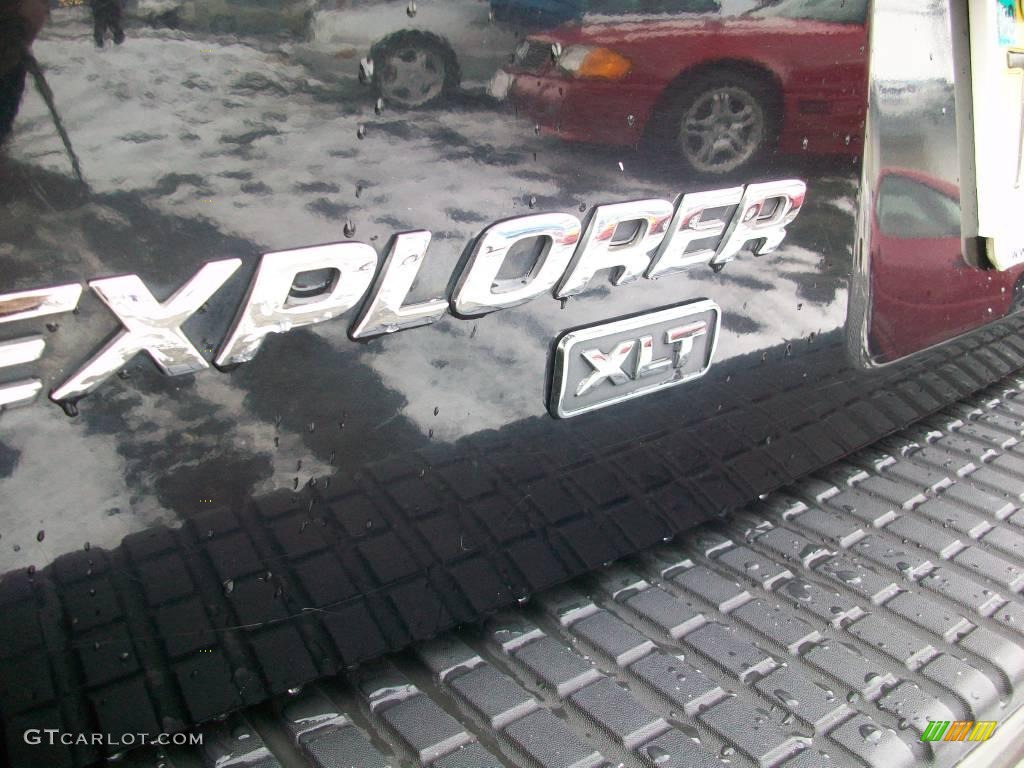 2003 Explorer XLT 4x4 - Black / Graphite Grey photo #11