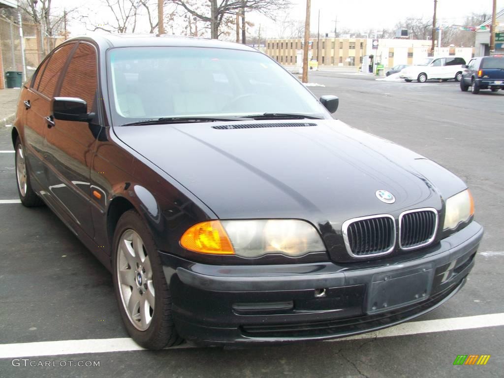 2001 3 Series 325i Sedan - Jet Black / Beige photo #2