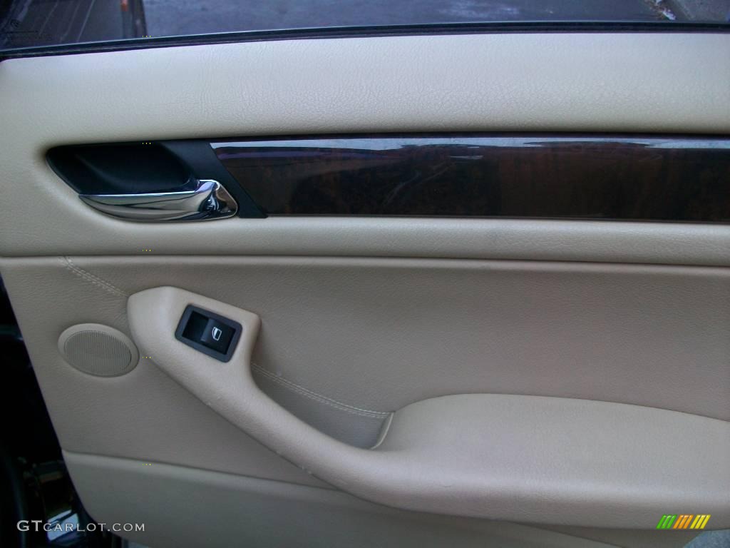 2001 3 Series 325i Sedan - Jet Black / Beige photo #24