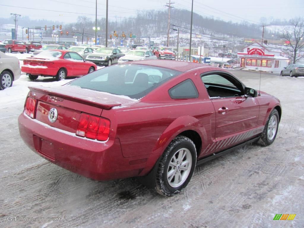 2007 Mustang V6 Deluxe Coupe - Redfire Metallic / Light Graphite photo #11