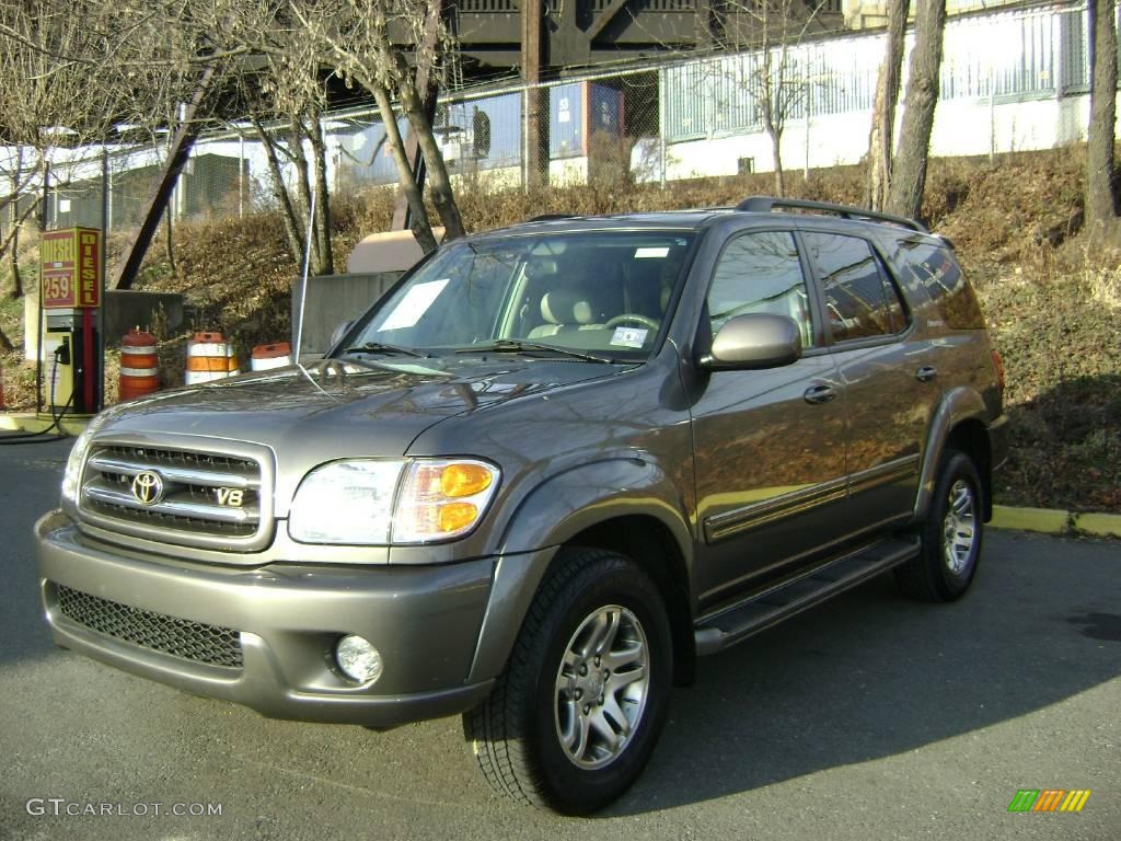2003 Sequoia Limited 4WD - Phantom Gray Pearl / Charcoal photo #4