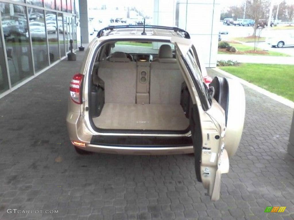 2009 RAV4 I4 - Sandy Beach Metallic / Ash Gray photo #14