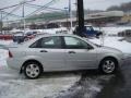 2005 CD Silver Metallic Ford Focus ZX4 SES Sedan  photo #5