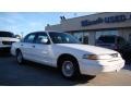 1996 Oxford White Ford Crown Victoria LX  photo #2