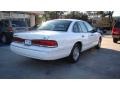 Oxford White - Crown Victoria LX Photo No. 8