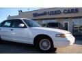 1996 Oxford White Ford Crown Victoria LX  photo #22