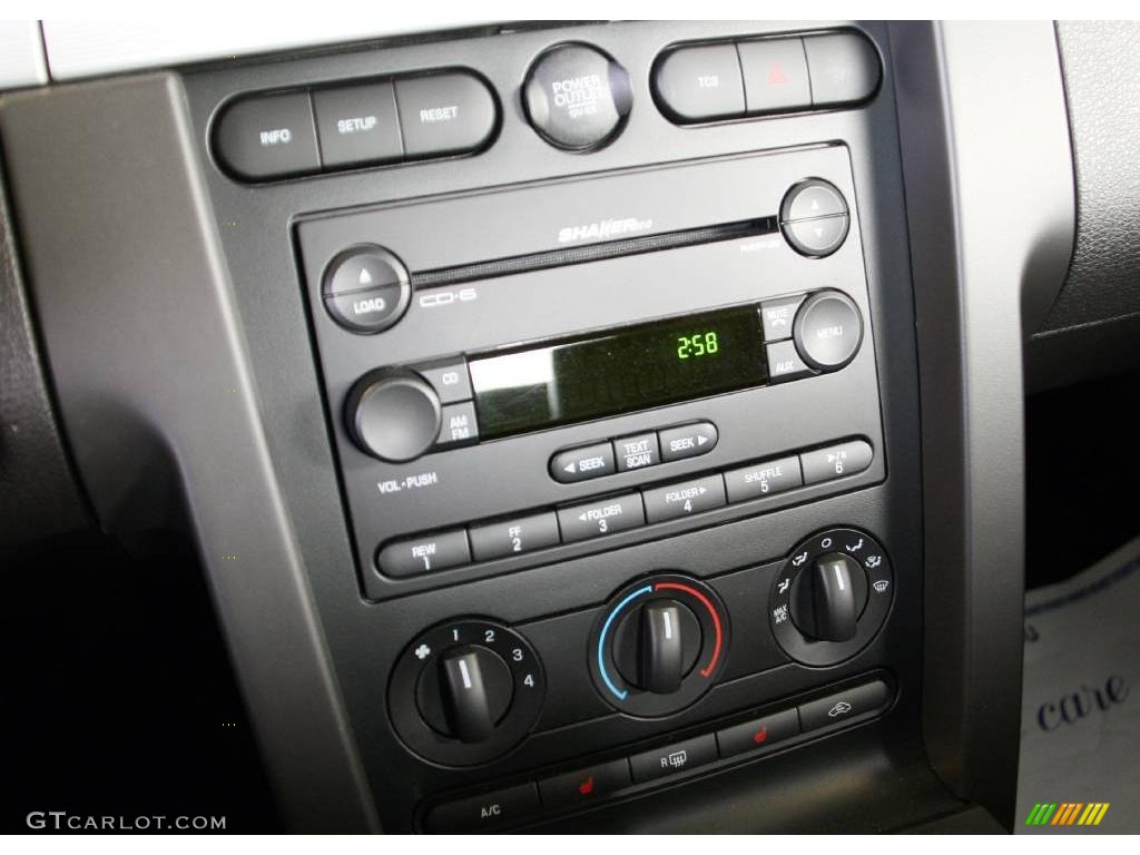 2007 Mustang GT Premium Coupe - Black / Dark Charcoal photo #14