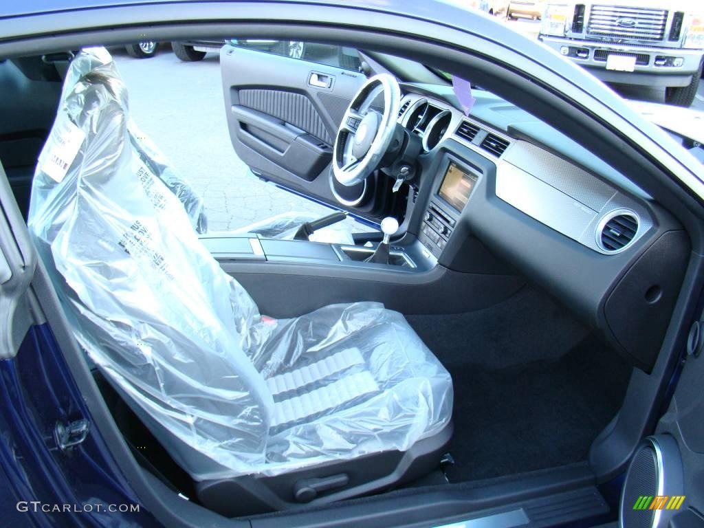 2010 Mustang Shelby GT500 Coupe - Kona Blue Metallic / Charcoal Black/White photo #20