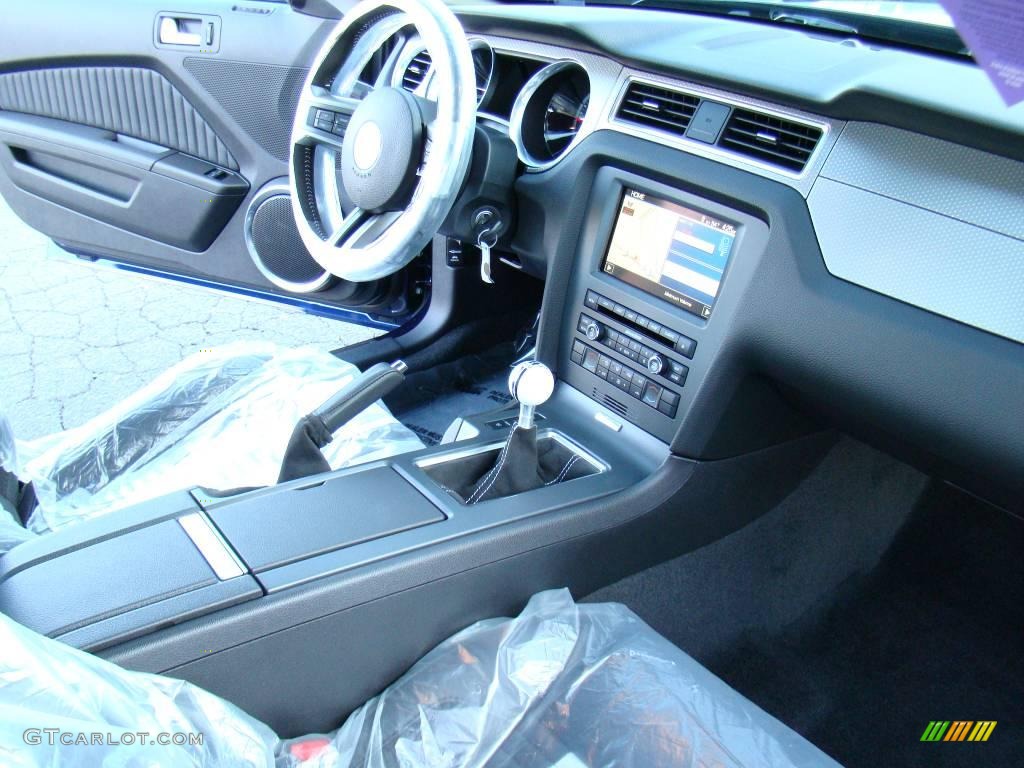 2010 Mustang Shelby GT500 Coupe - Kona Blue Metallic / Charcoal Black/White photo #21