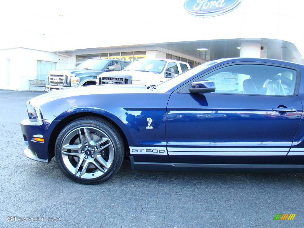 2010 Mustang Shelby GT500 Coupe - Kona Blue Metallic / Charcoal Black/White photo #31
