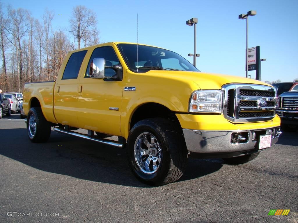 2006 F250 Super Duty Amarillo Special Edition Crew Cab 4x4 - Screaming Yellow / Black photo #1