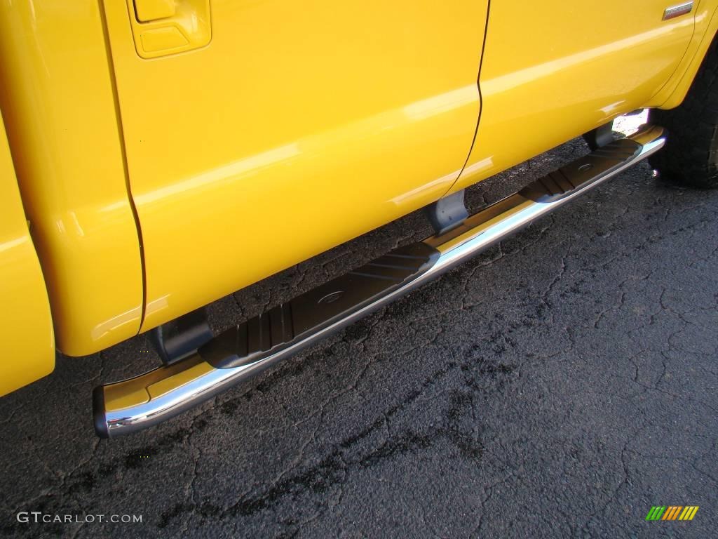 2006 F250 Super Duty Amarillo Special Edition Crew Cab 4x4 - Screaming Yellow / Black photo #13