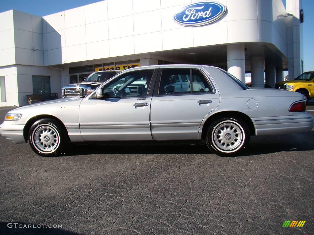 1997 Grand Marquis LS - Silver Frost Metallic / Slate Blue photo #5