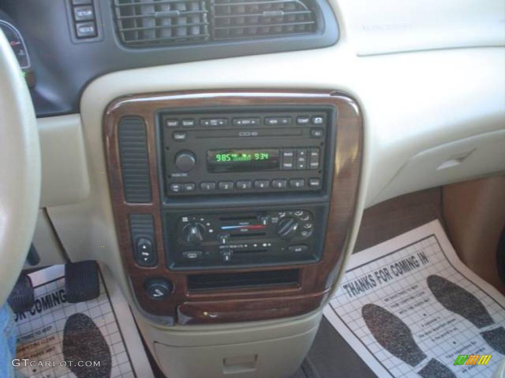 2003 Windstar SEL - Spruce Green Metallic / Medium Parchment photo #24