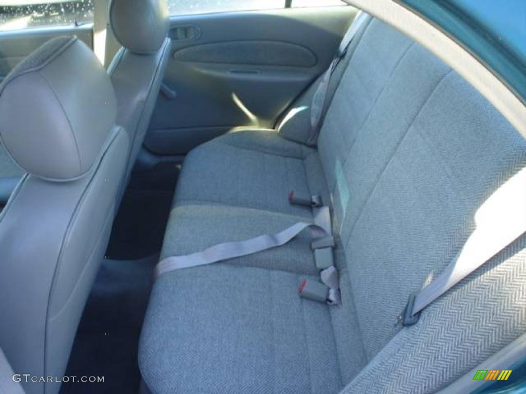 1997 Escort Sedan - Pacific Green Metallic / Gray photo #18