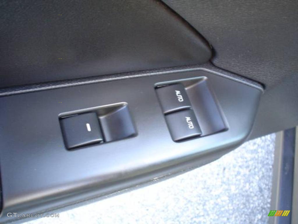 2010 Mustang V6 Convertible - Sterling Grey Metallic / Charcoal Black photo #23