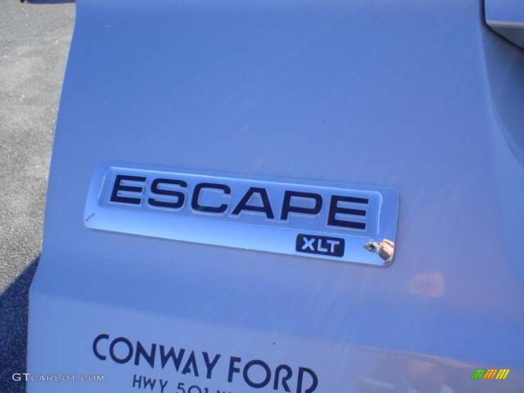2009 Escape XLT V6 - Brilliant Silver Metallic / Stone photo #14