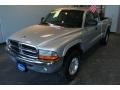 2002 Bright Silver Metallic Dodge Dakota SXT Club Cab 4x4  photo #5