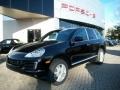 Black - Cayenne Tiptronic Photo No. 1