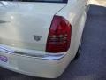 Cool Vanilla - 300 C HEMI Photo No. 38