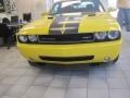 Detonator Yellow - Challenger SRT8 Photo No. 2