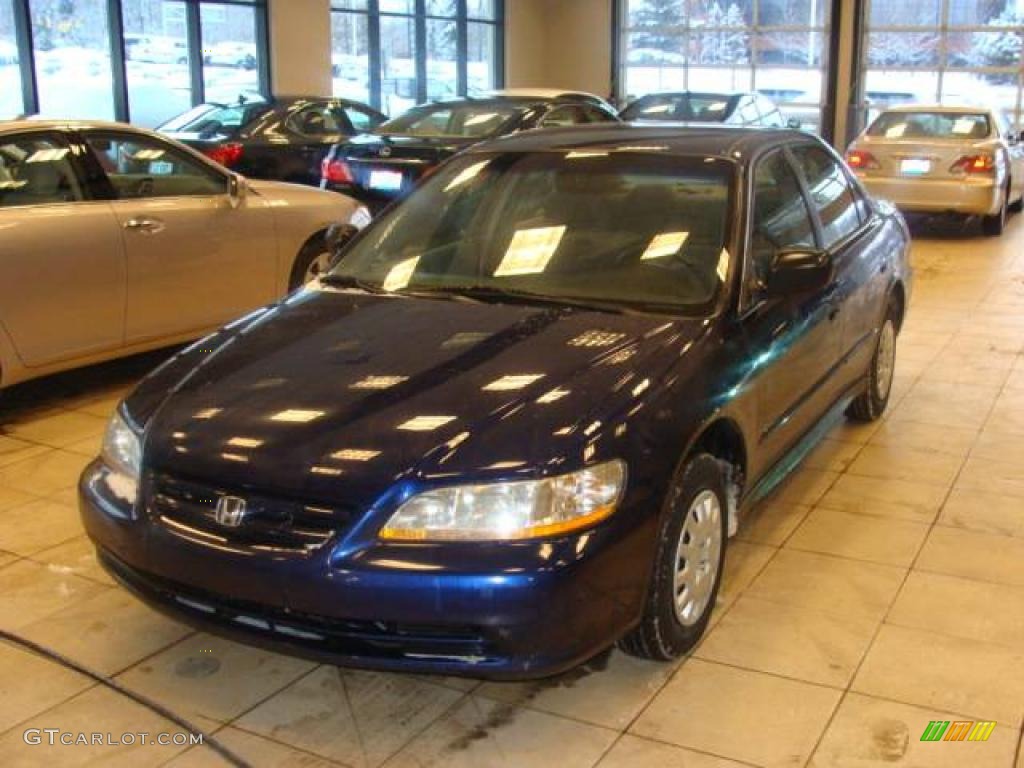 2002 Accord VP Sedan - Eternal Blue Pearl / Quartz Gray photo #3