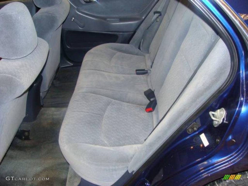 2002 Accord VP Sedan - Eternal Blue Pearl / Quartz Gray photo #15