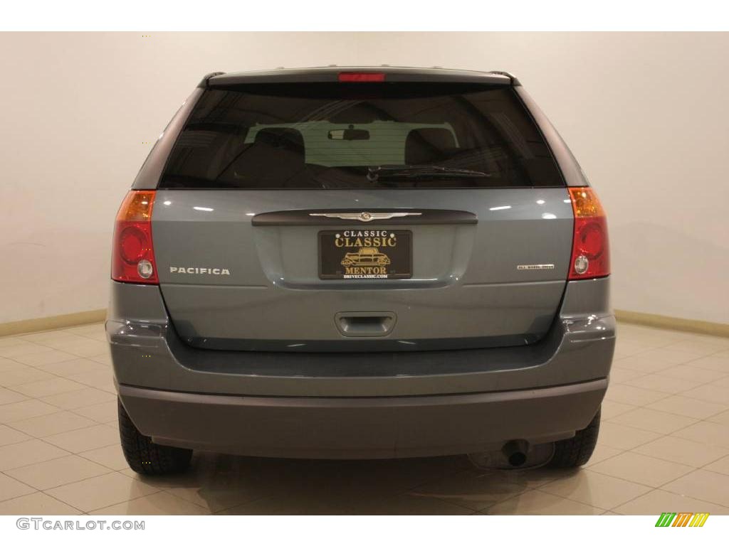 2005 Pacifica AWD - Magnesium Green Pearl / Light Taupe photo #6