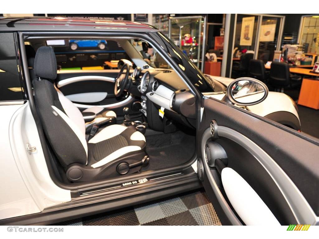 2010 Cooper Camden 50th Anniversary Hardtop - White Silver Metallic / Camden Tech White Leather/Carbon Black photo #19