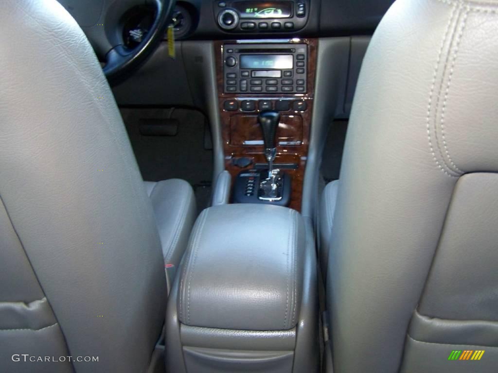2004 Verona EX - Absolute White / Gray photo #20