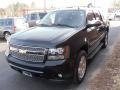 Black - Suburban 1500 LTZ 4x4 Photo No. 1