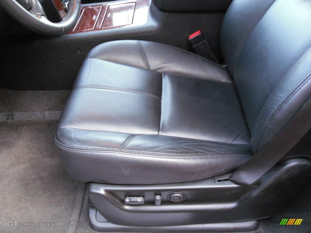 2008 Suburban 1500 LTZ 4x4 - Black / Ebony photo #10