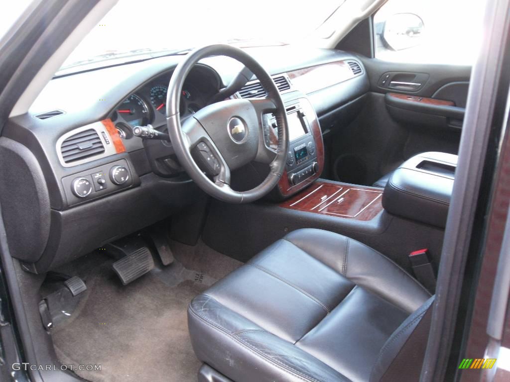 2008 Suburban 1500 LTZ 4x4 - Black / Ebony photo #24