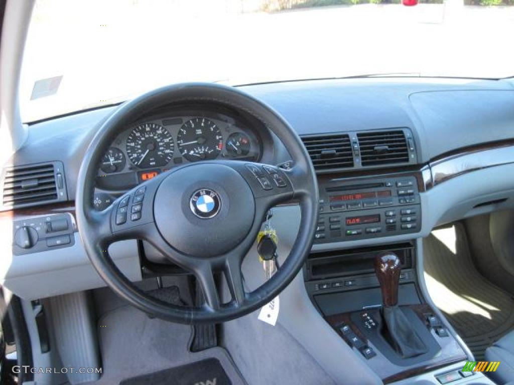 2003 3 Series 325i Sedan - Jet Black / Grey photo #6