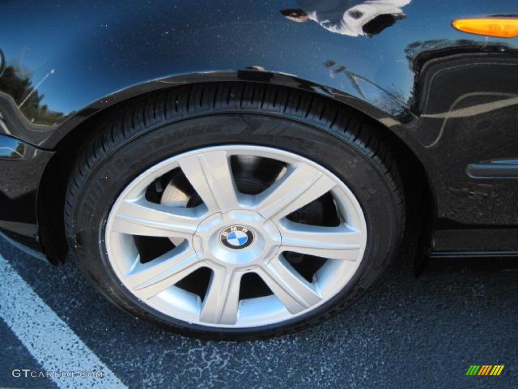 2003 3 Series 325i Sedan - Jet Black / Grey photo #20