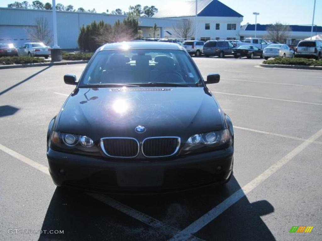 2003 3 Series 325i Sedan - Jet Black / Grey photo #22