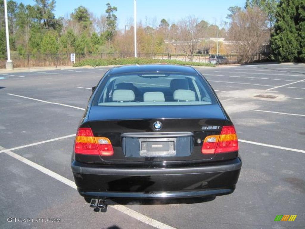 2003 3 Series 325i Sedan - Jet Black / Grey photo #25