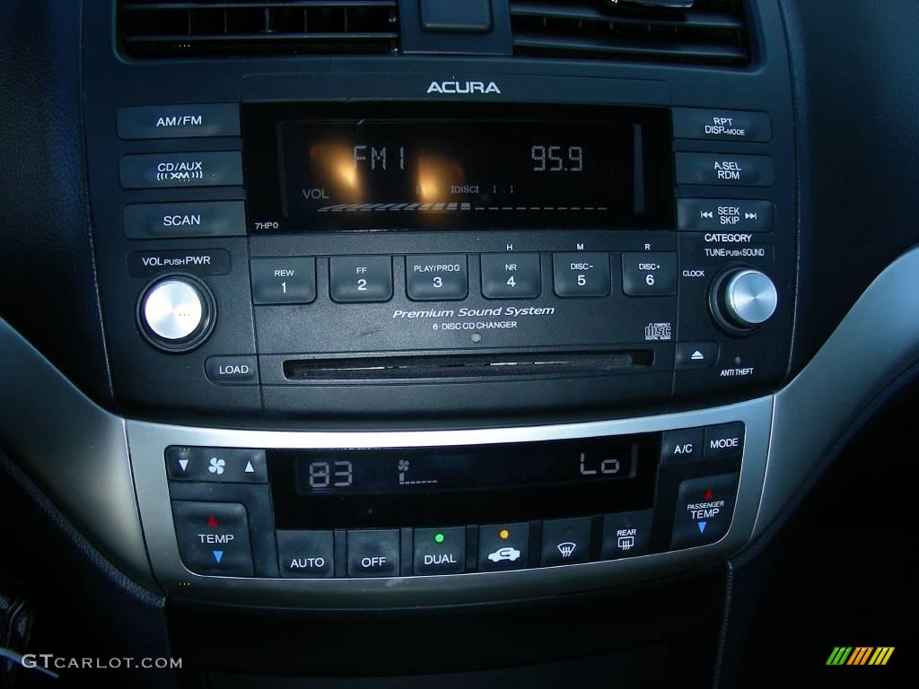 2006 Acura TSX Sedan Controls Photo #24582659