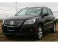 Deep Black Metallic - Tiguan Wolfsburg Edition Photo No. 10