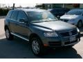 Reed Green Metallic - Touareg V8 Photo No. 16