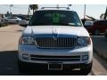 2005 Oxford White Lincoln Navigator Luxury  photo #16