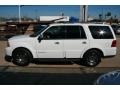 2005 Oxford White Lincoln Navigator Luxury  photo #22