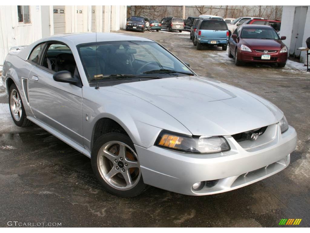 2001 Mustang Cobra Coupe - Silver Metallic / Dark Charcoal photo #3