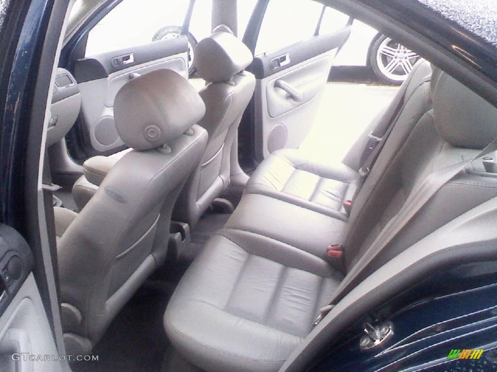 2004 Jetta GLS 1.8T Sedan - Galactic Blue Metallic / Grey photo #10