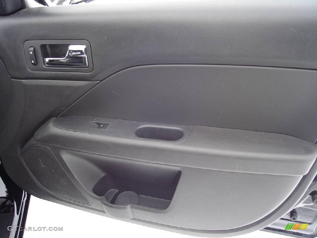 2008 Fusion SE - Black Ebony / Charcoal Black photo #18