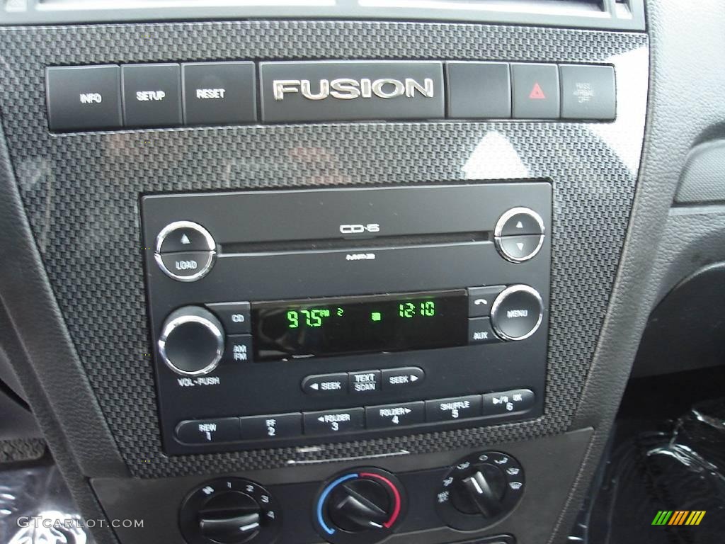 2008 Fusion SE - Black Ebony / Charcoal Black photo #27