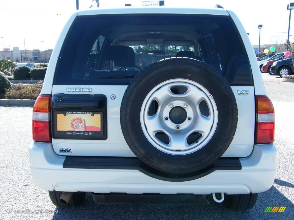 2003 XL7 Touring - White Pearl / Gray photo #4