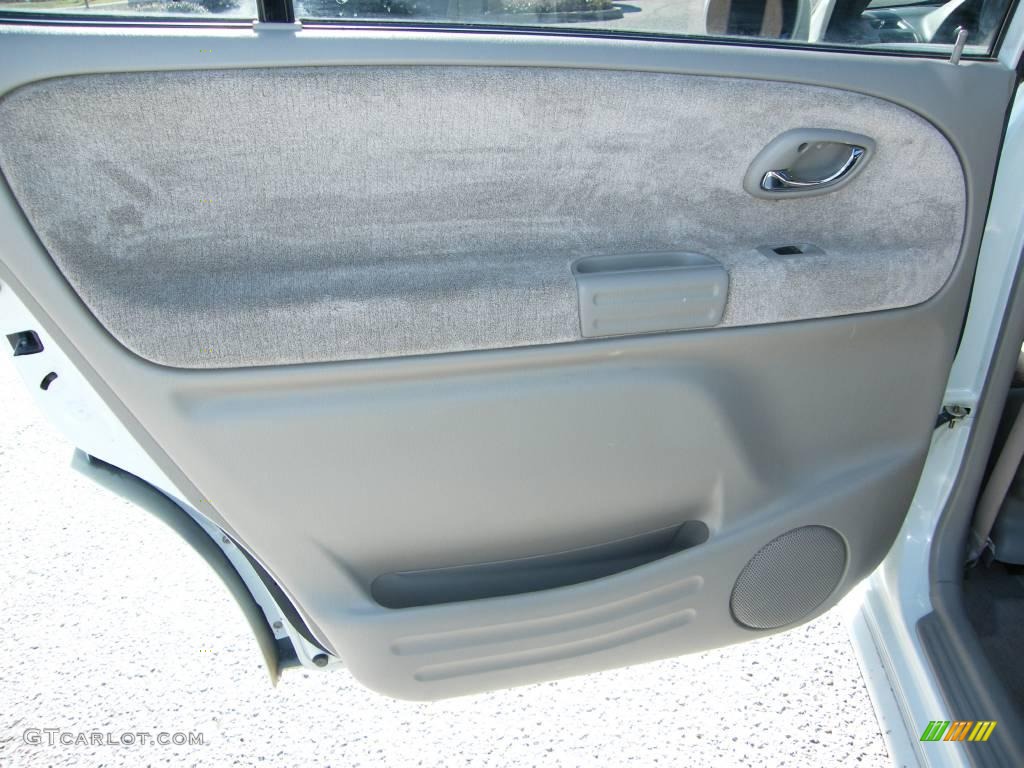 2003 XL7 Touring - White Pearl / Gray photo #23