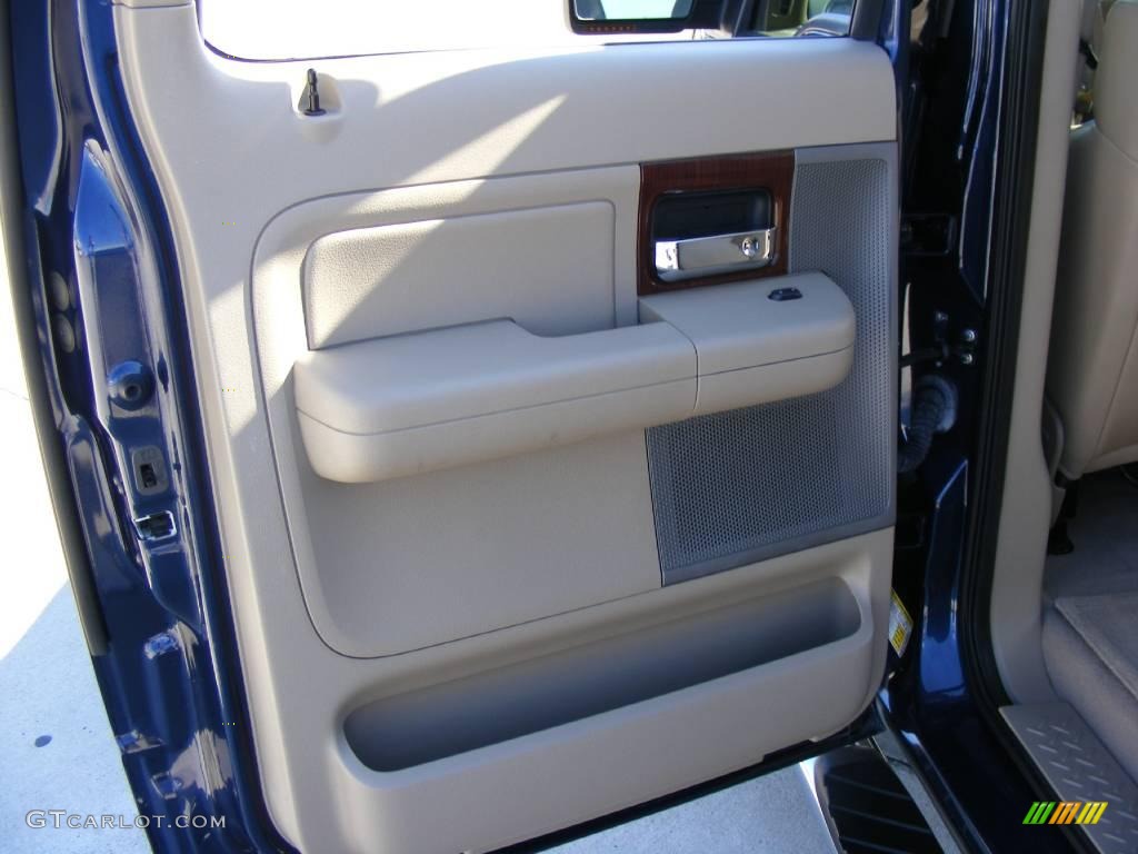 2008 F150 Lariat SuperCrew - Dark Blue Pearl Metallic / Tan photo #32
