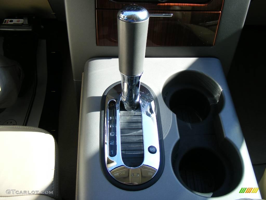 2008 F150 Lariat SuperCrew - Dark Blue Pearl Metallic / Tan photo #42